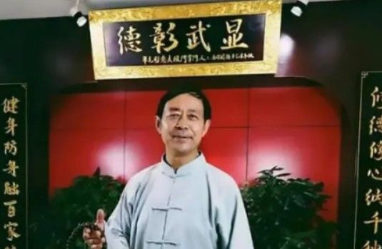 年轻人不讲5是什么梗？
