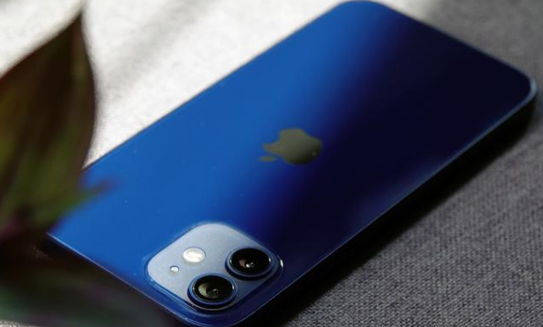苹果12怎么分享wifi密码？