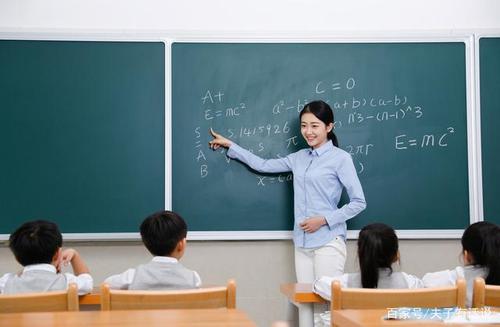 闪亮的名字最美教师2020观后感5篇范文分享多图